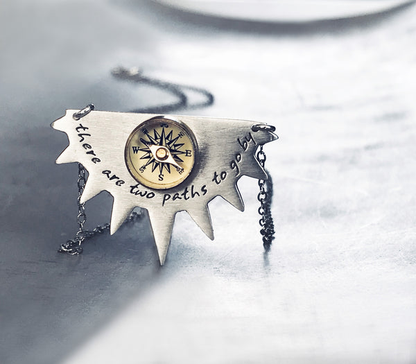 Sun Shape Necklace with Working Compass- Custom Words