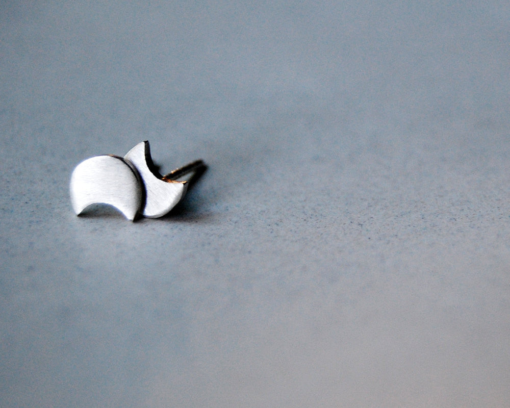 Spike Ear Studs in Brushed Silver or Oxidized Black - Soul Peaces