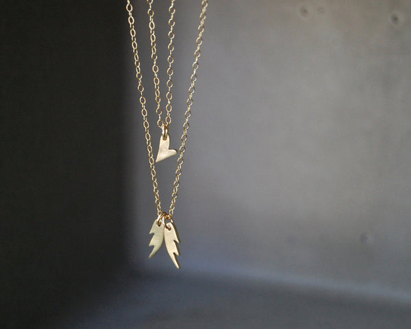 She Talk to Angels- Gold Wings and Heart Set