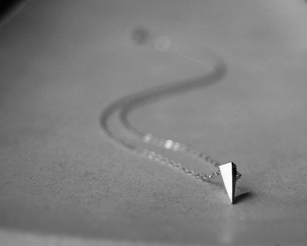 Minimalist Spike Pendant Necklace in Sterling Silver