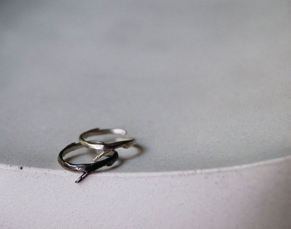 Twiggy- Modern Branch Style Midi Ring
